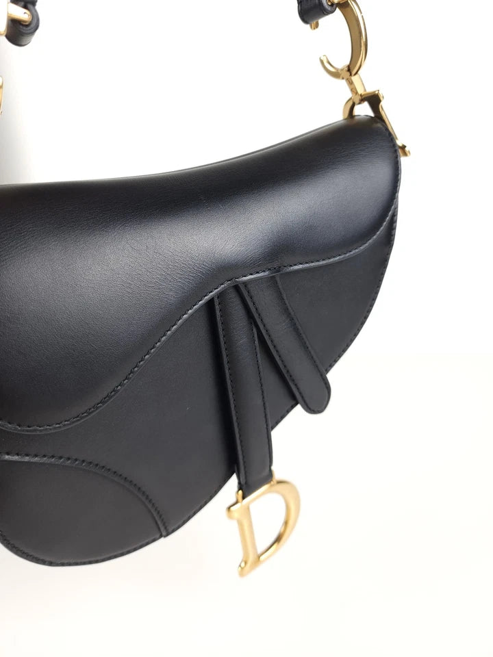 Dior Saddle Leather Shoulder Bag