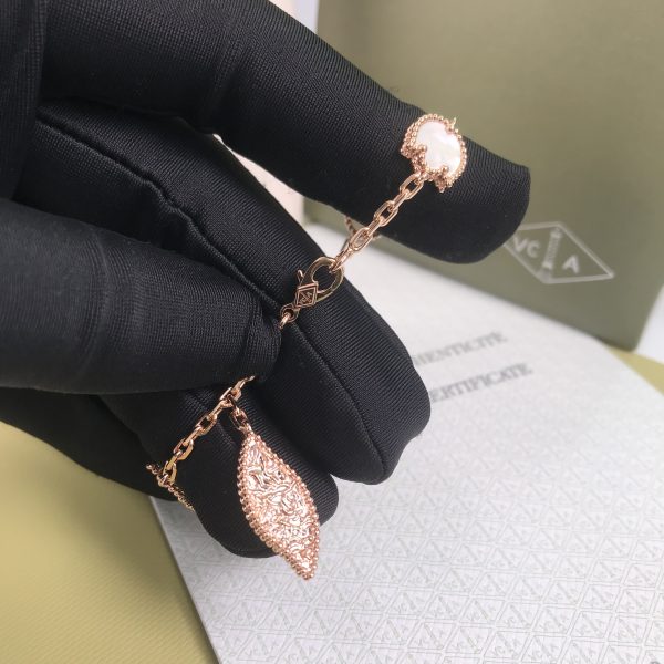VCA Lucky Bracelet
